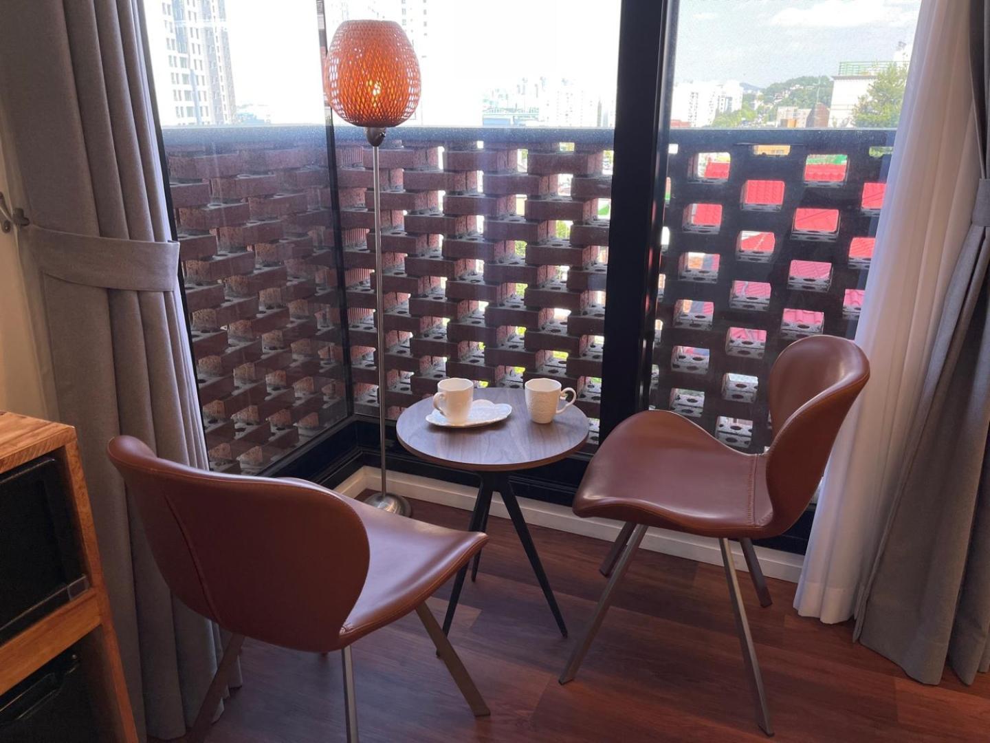 Space In Blackstone Seúl Habitación foto