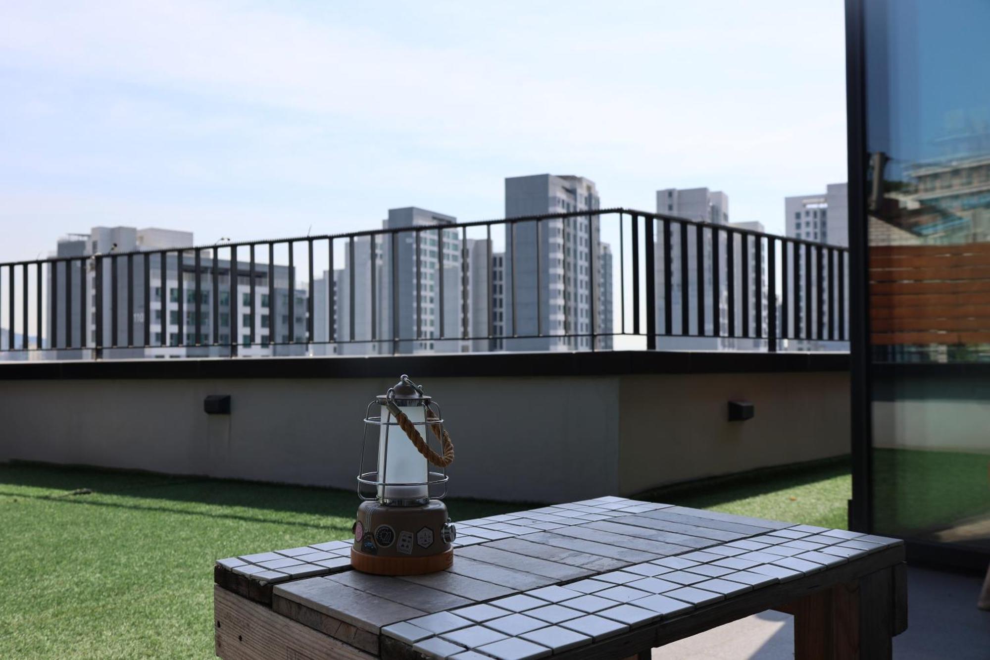Space In Blackstone Seúl Exterior foto