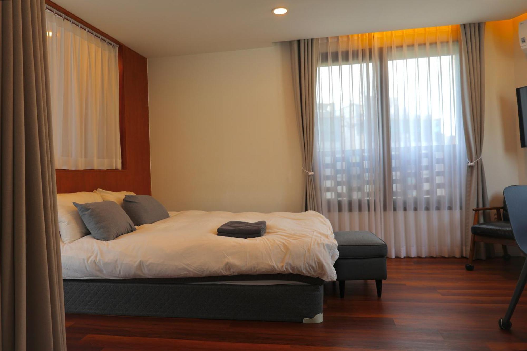 Space In Blackstone Seúl Habitación foto